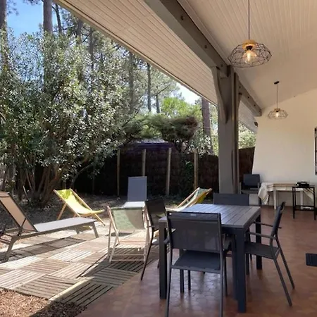 Holiday home Jalymour Au Canon Le Canon