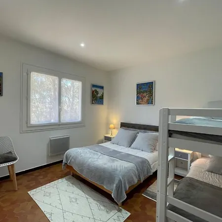 Jalymour For 4 Persons In Le Canon