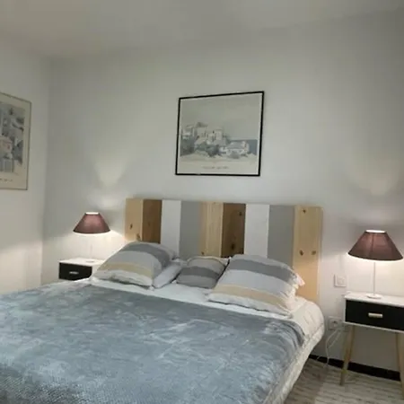 Jalymour For 4 Persons In * Le Canon