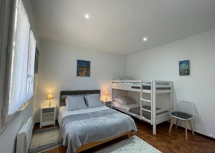 Jalymour For 4 Persons In