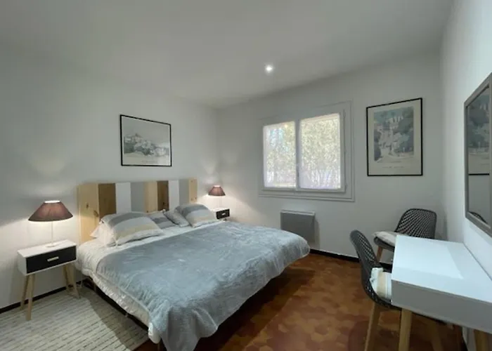 Jalymour For 4 Persons In * Le Canon